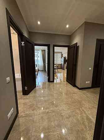 3 комнатнатная квартира в новом ЖК Таировские Сады. Одесса . Таирово . Лиманка