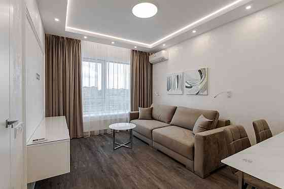 Оренда стильної 2-кімнатної квартири в ЖК White Lines Kyiv