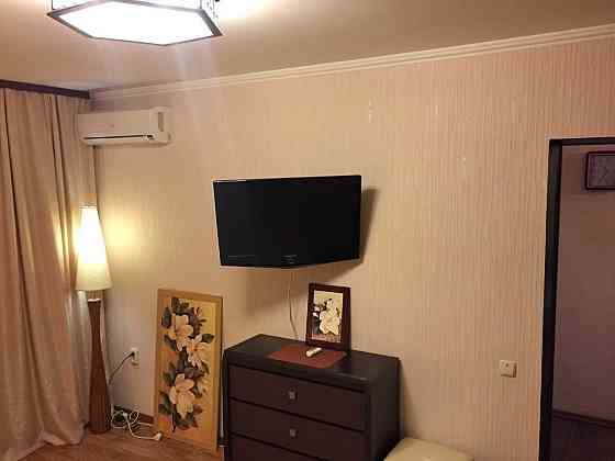 Сдам 1-к.кв На Солнечном ул Малиновского с видом на Днепр. Собственник Днепр