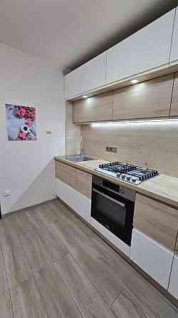 Комфортная 2х квартира в отличном районе! Тополь-2,дом 7а Днепр