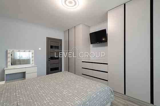 Продаж 3к квартири після ремонту Вигурівський бульв,5.Троєщина. Київ