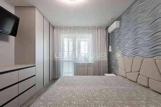 Продаж 3к квартири після ремонту Вигурівський бульв,5.Троєщина. Київ