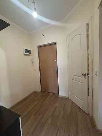 Продам 1- ком Тополь-3 /дом 24/этаж 4-й/9-ти Днепр