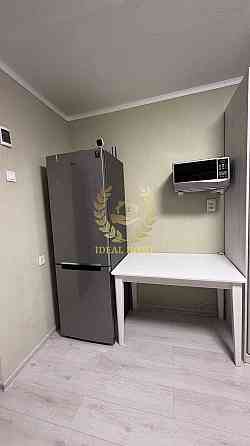 Продається кімната у гуртожитку по  вул. Світлицького Київ