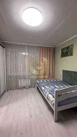 Продається кімната у гуртожитку по  вул. Світлицького Київ