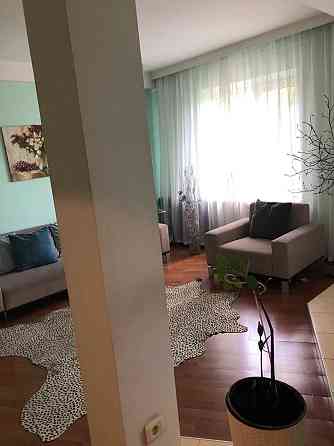 Продам трехкомнатную квартиру-студию на Малом рынке Запорожье