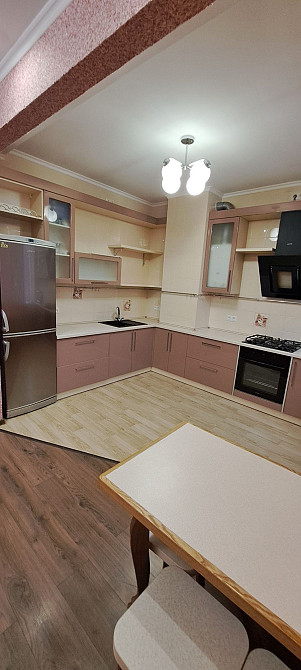 Продаж 2х кім. сталінки, вул.Костенко б.4 , 97 квартал Кривий Ріг - зображення 3