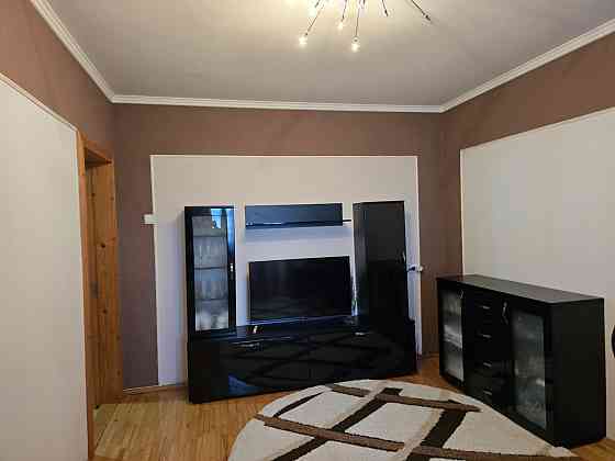 Продаж 3-кімнатна квартира. Калуш,  Малицька, центр. Калуш