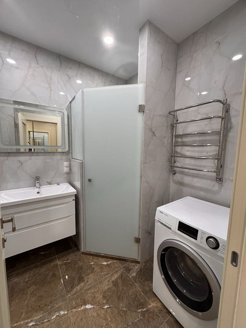 ЖК Злагода 1.комнатная квартира ул Вербицкого 1в Киев - изображение 7