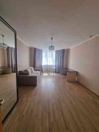 без комісії здам 2 кім квартиру вул. Срібнокільська 1 Киев