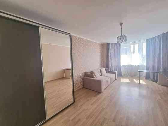 без комісії здам 2 кім квартиру вул. Срібнокільська 1 Киев