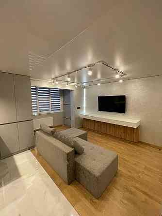 Оренда однокімнатної квартири ( студіо ) Хыров