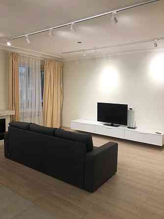 Здається 3-кімнатна квартира в центрі Полтава