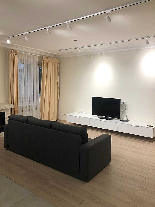 Здається 3-кімнатна квартира в центрі Полтава - изображение 1