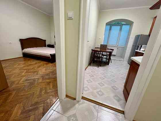 Оренда 1 кім Зарицьких парк Культури перша здача Стрийський парк Львов