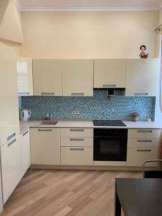 Оренда 2 кім. з кухнею-студіо Скоропадського, Саксаганського, Толстого Киев