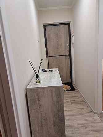 Продам 2-х комнатную квартиру 129 квартал Кривой Рог