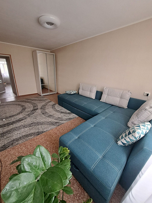 Продам 2-х комнатную квартиру 129 квартал Кривий Ріг - зображення 2