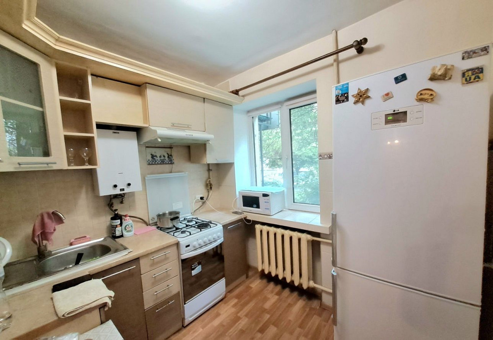 Продам квартиру на Ст.Бандери!Можна ПІД КОМЕРЦІЮ! Рівне - зображення 1