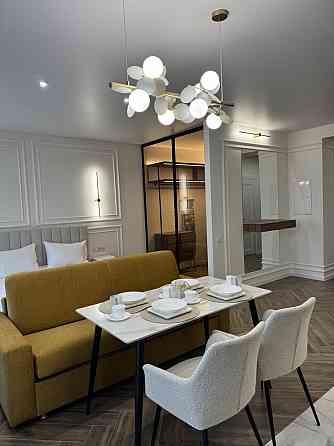 Власник, перша здача, Проспект, Рауш, студія Хмельницкий