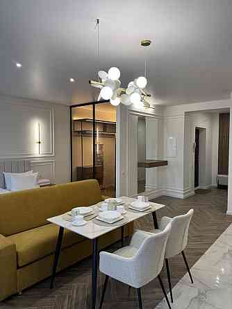 Власник, перша здача, Проспект, Рауш, студія Хмельницкий