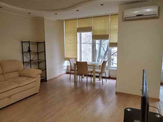 1к квартира Центр вул. Гончара м. Університет, Золоті ворота Київ