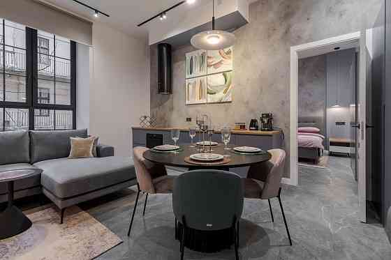 Апартаменти Коперника (Потоцьких) 2спальні комуналка включена в ціну Львов