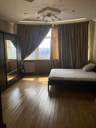 Сдается 5-и комнатная квартира Київ