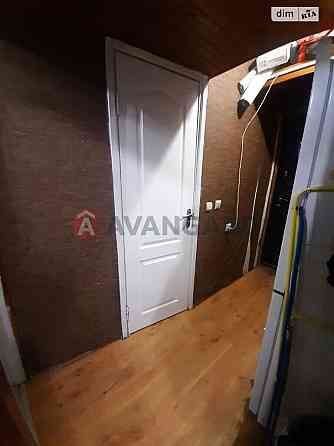 Продається 1 кімнатна квартира вул Копилівська 10Б Київ