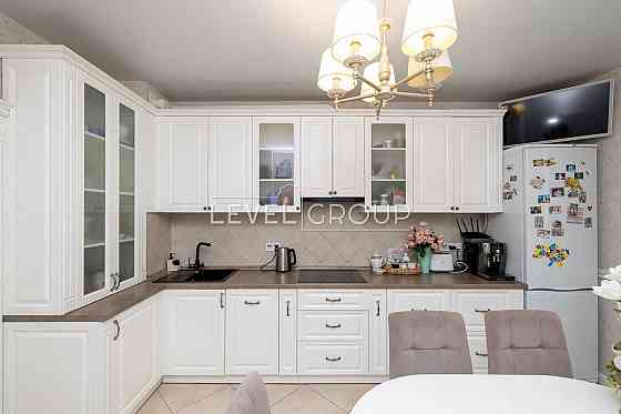 Двокімнатна квартира, Паркові Озера, Воскресенська, Автограф, Алішера Київ