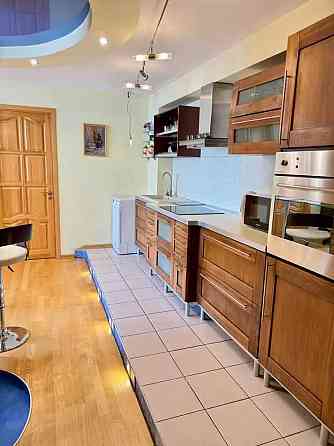 Продам 3к квартиру, парк Шевченко Днепр