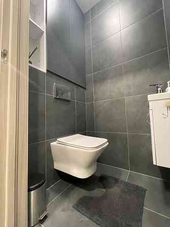 Продаж трикімнатної квартири з євроремонтом в новобудові Винники