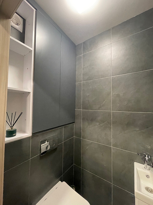 Продаж трикімнатної квартири з євроремонтом в новобудові Винники - изображение 7