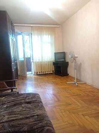 продам однокомнатную квартиру ул. Победы Запорожье