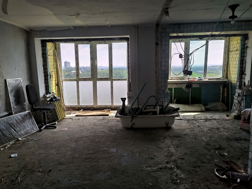 Продається велика 1-кім квартира студія,в Хортицькому мер.Ціна 15000уе Запорожье - изображение 2