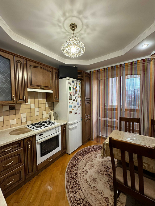 Продам трикімнатну квартиру в цегляному будинку! Район північний!! Ровно - изображение 5