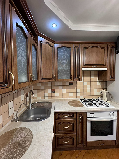 Продам трикімнатну квартиру в цегляному будинку! Район північний!! Ровно - изображение 4