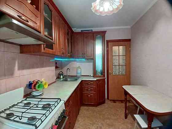 Аренда 3к/к Театральная ( Васляева)  1этаж Миколаїв