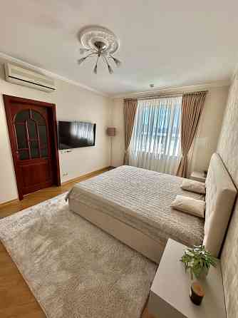 Срочно! Первая сдача 2-комн 70м2 Никольско Слободская,  Левобережная Київ