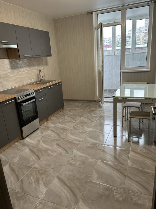 Симоненко 111, оренда 1к.квартири 44м2,перше заселення, Бровары - изображение 1