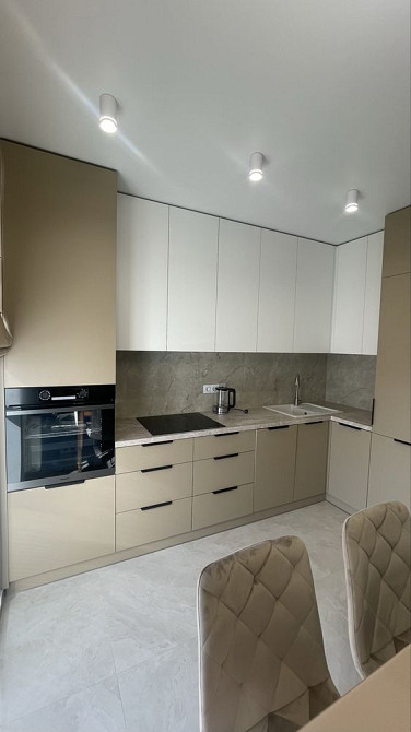 Здається 1-кімнатна квартира, можна з тваринами і дітками! Ровно - изображение 2