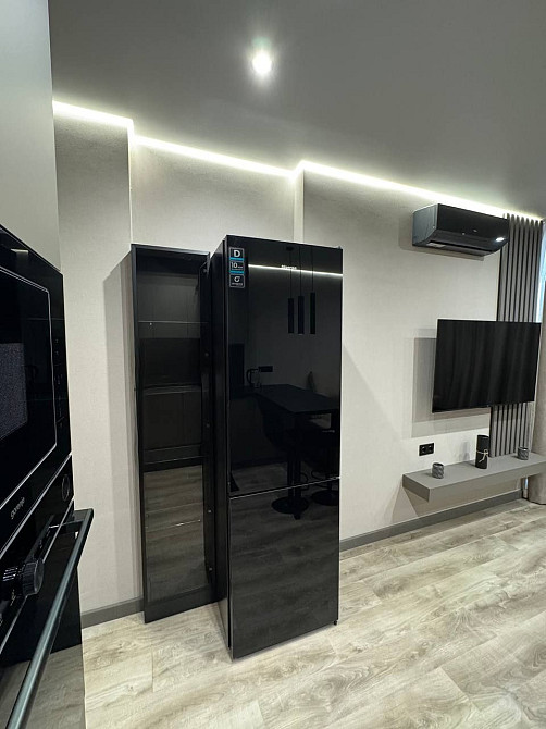 Евро двушка з гарним ремонтом! Київ - зображення 3