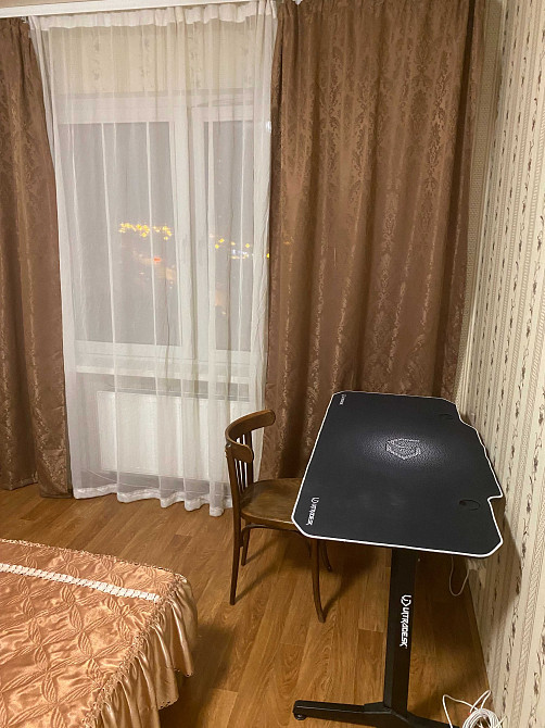 Своя однокомнат кв-ра ЖК Патриотика улРусовой 1,метро Осокорки хозяйка Київ - зображення 3