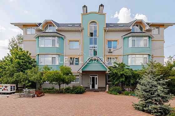 Продам 2-х к кв с. Гатне вул. Зелена 27 метро Теремки Голосіївський Гатное