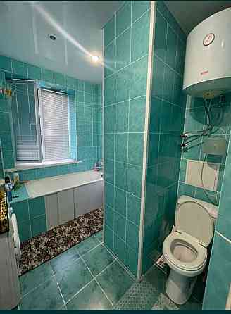 Продам двукімнатну на Металургів від господаря Запорожье