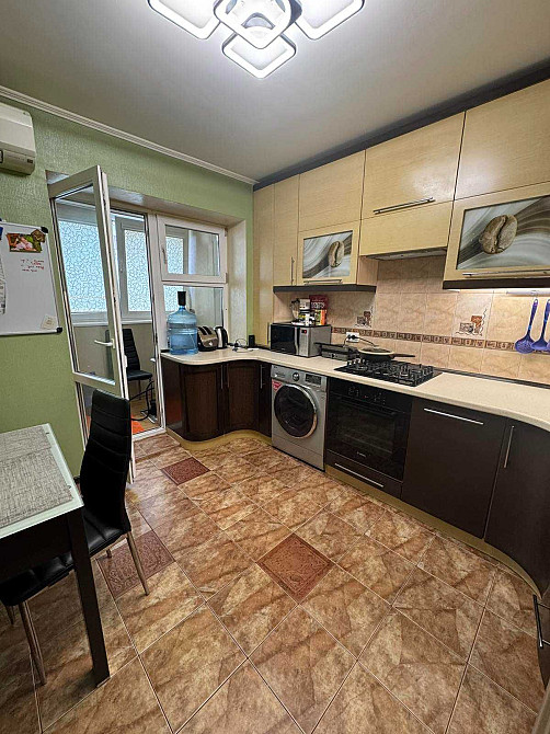 Уютная 2-комн.квартира в кирпичном доме ул. СахароваМЕБЕЛЬ И ТЕХНИКА Одеса - зображення 2