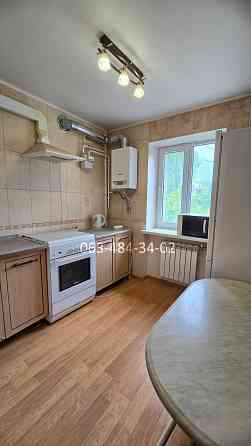 2-комнатная квартира ‼️возле парка Победы‼️кирпичный дом‼️средний этаж Одеса