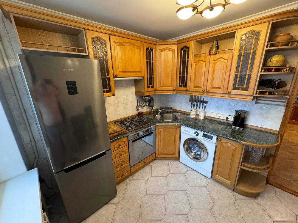 Оренда 3х кімнатної м Чернігівська Малишка 23 Киев - изображение 1