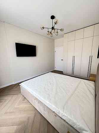 Перша здача в оренду півторикімнатної квартири . Ужгород