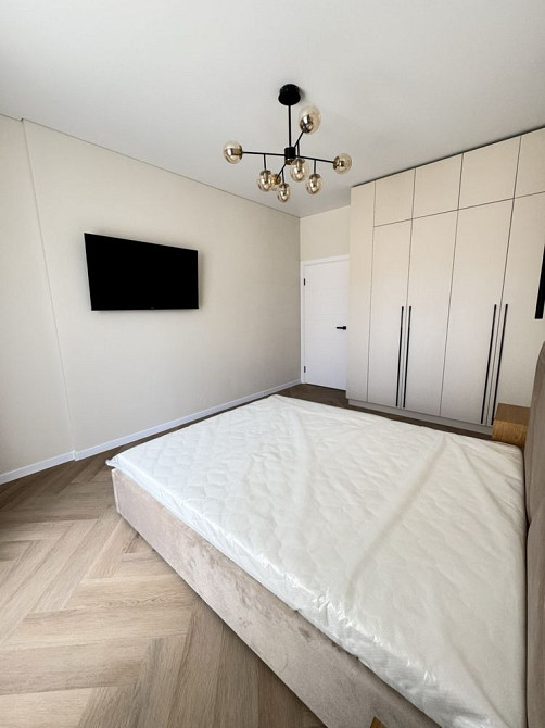 Перша здача в оренду півторикімнатної квартири . Ужгород - зображення 4